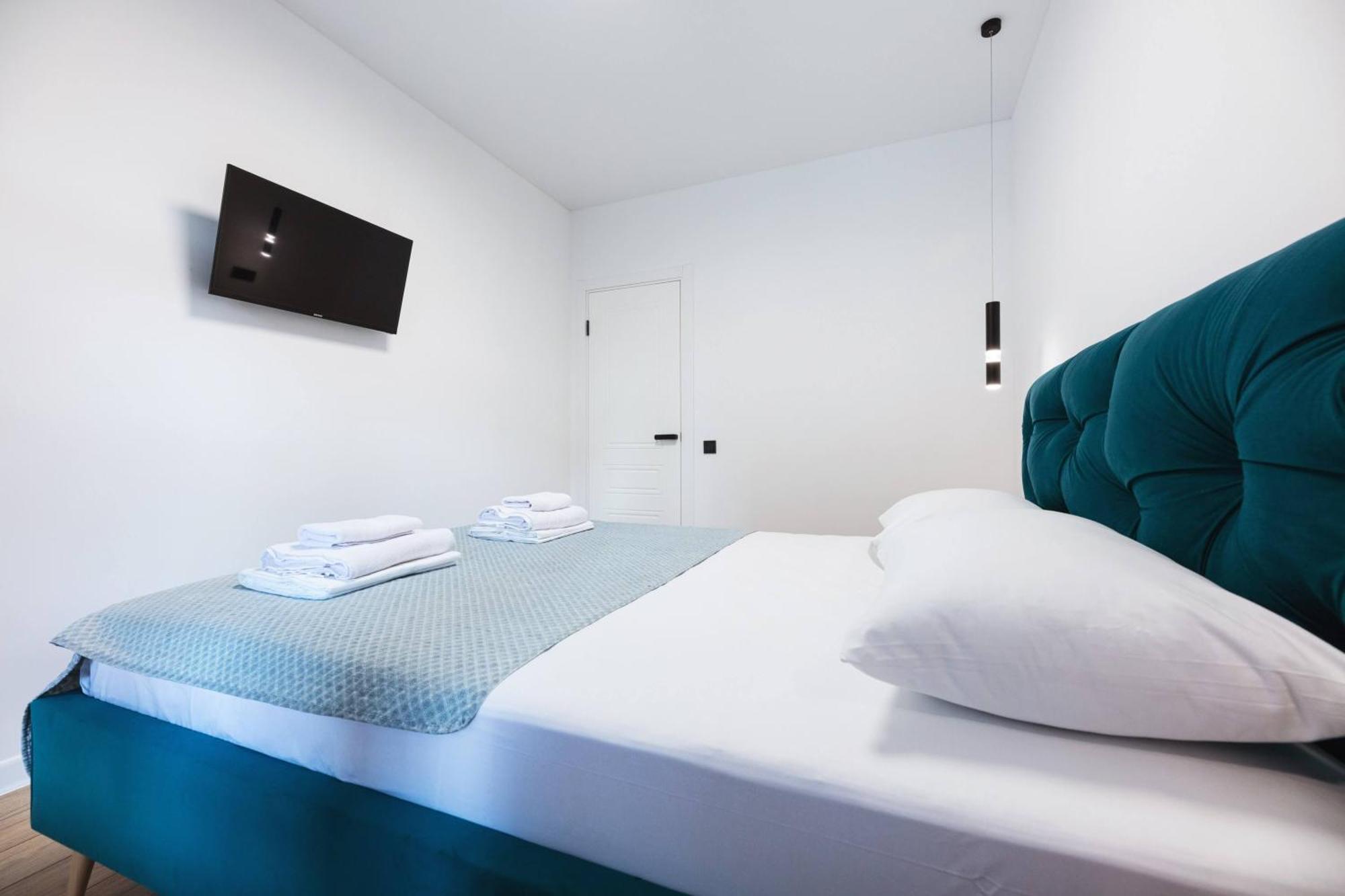 Apartment на кирилівська 37 Kyiv
