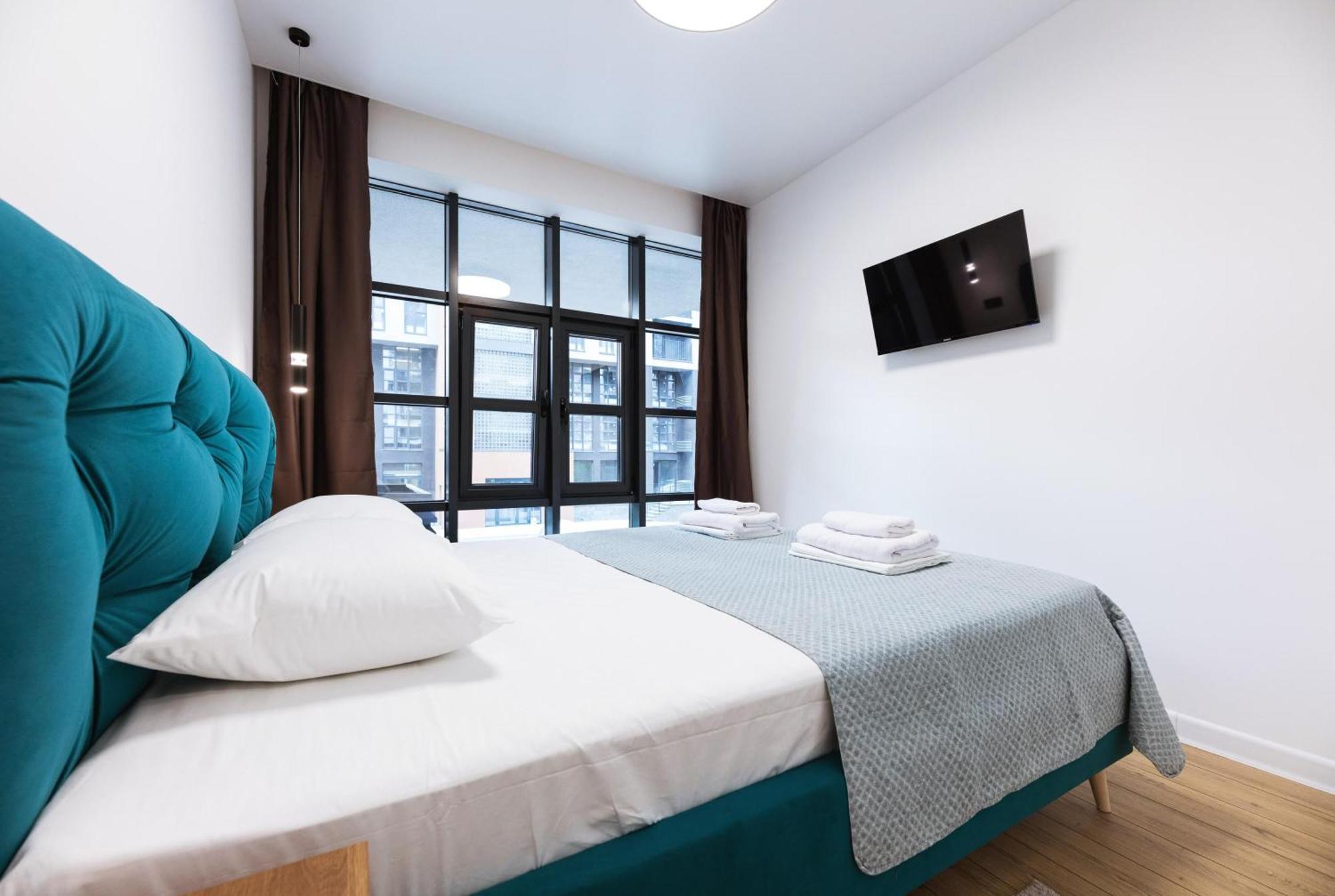 на кирилівська 37 Apartment Kyiv
