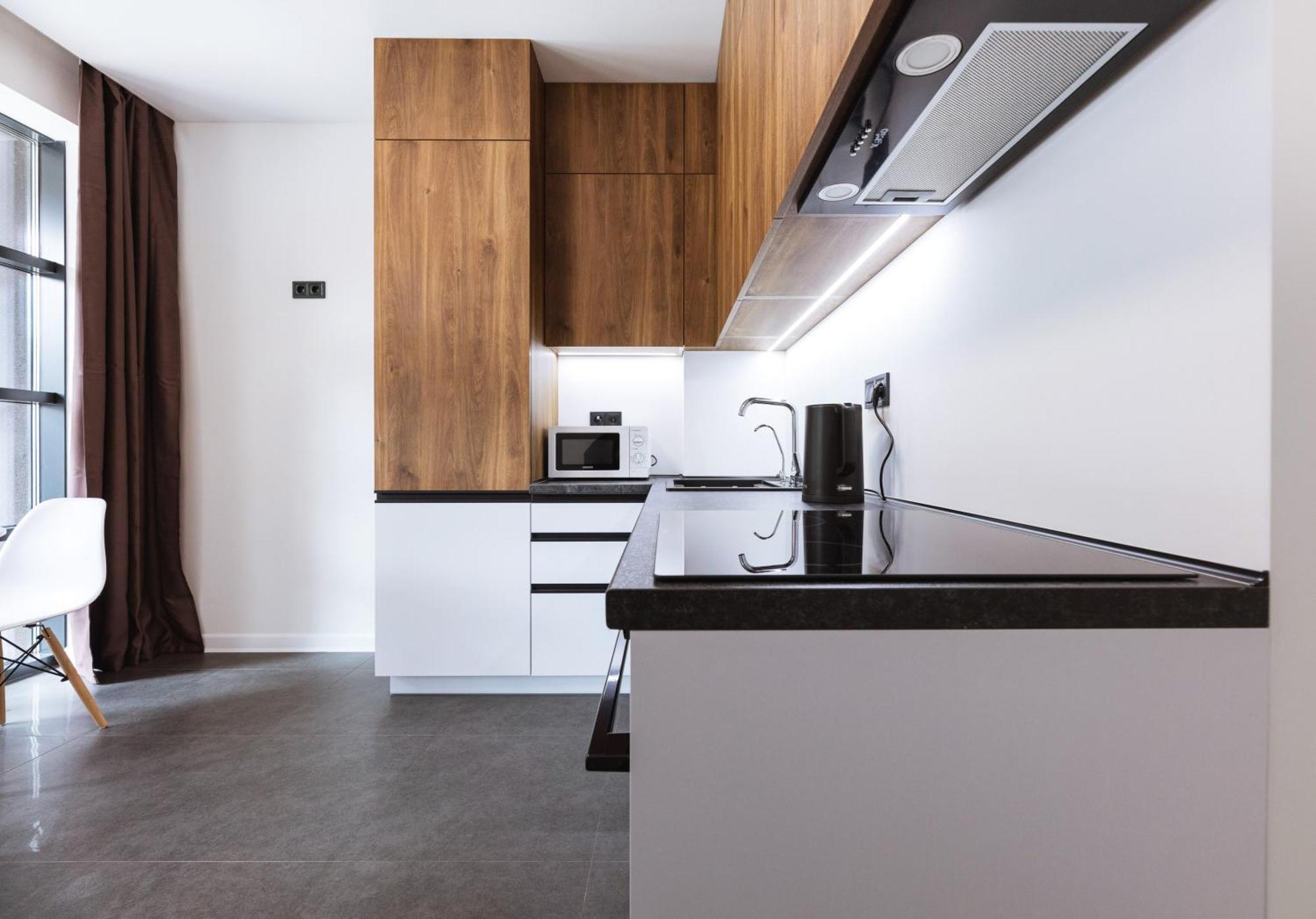 на кирилівська 37 Apartment